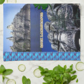 アラスカコラージュの岩風景 キッチンタオル (折り畳み)