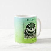 アラスカリバーオッターポートレート – 青と緑 コーヒーマグカップ (正面右)