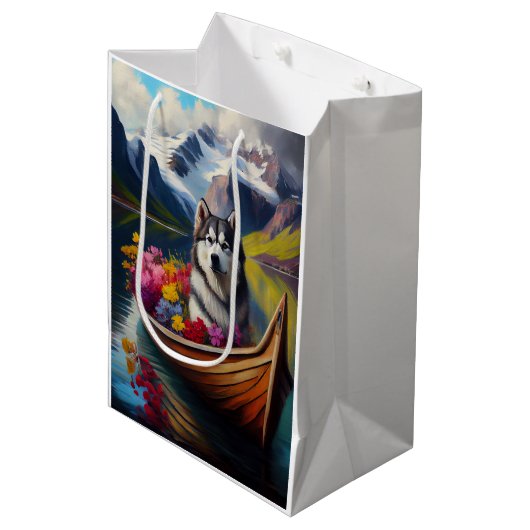 アラスカン・マラムート犬のパドル：風光明媚な冒険 ミディアムペーパーバッグ (正面アングル)