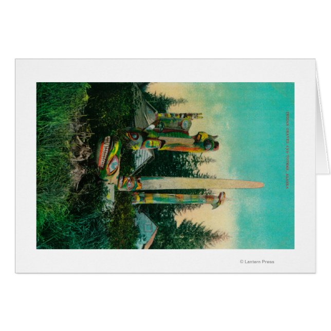 アラスカ州のインディアン墓とトーテム (正面横)