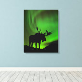 アラスカ州グリーンオーロラ・ボレリスとムース キャンバスプリント (インサイチュ (ウッドフロア))