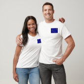 アラスカ州旗+地図Tシャツ Tシャツ (ユニセックス)