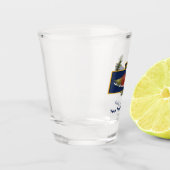 アラスカ戦闘漁師バッジ ショットグラス (左)