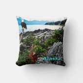 アラスカ沿岸のハゲのワシ クッション (正面)