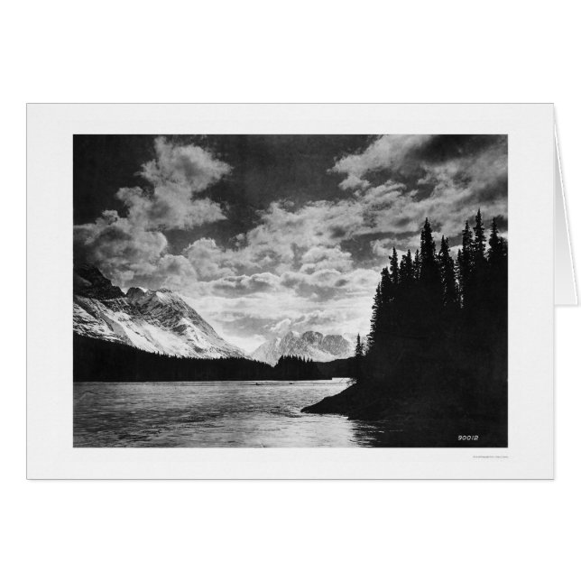 アラスカ見事な山1920年 (正面横)