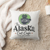 アラスカ・キャット・カフェ "Purr, Sip, Repeat" クッション (ブランケット)