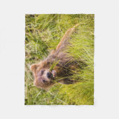 アラスカ,グリズリーキュブ放牧 フリースブランケット (正面)