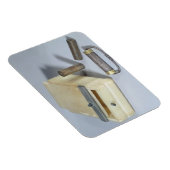 アラバスターボックスとブロンズとシルバーのシールシリンダ マグネット (右側)