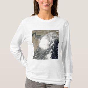 アラビア海の熱帯低気圧帯ゴヌ Tシャツ