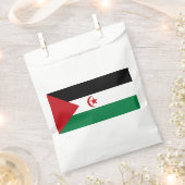 アラブ民主共和国国旗 フェイバーバッグ (クリップ留めされた状態)