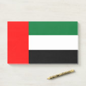 アラブ首長国連邦の国旗を掲げたメモ ポストイット (デスク)