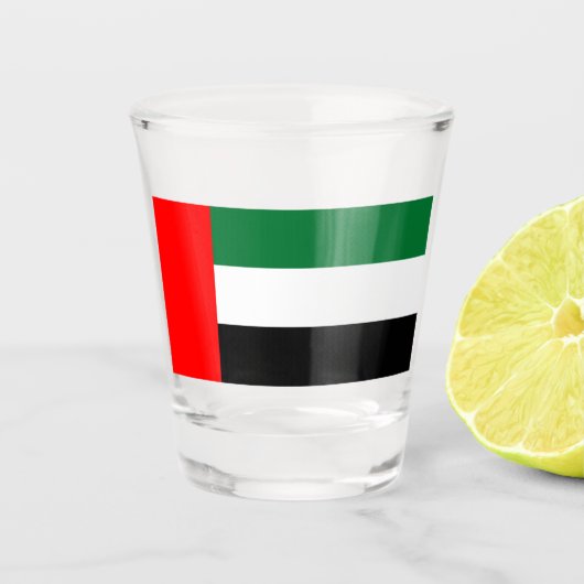 アラブ首長国連邦の国旗を掲げた愛国的なショットグラス ショットグラス (正面)