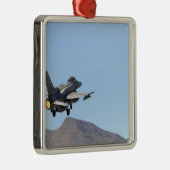 アラブ首長国連邦のF統一された-16E メタルオーナメント (右)