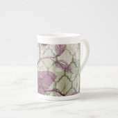 アラベスク蝶III ボーンチャイナマグカップ (正面右)