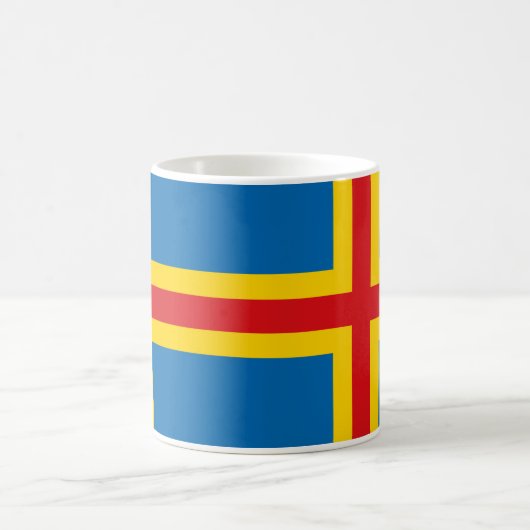 アランド諸島国旗のセラミックマグカップ コーヒーマグカップ (中央)