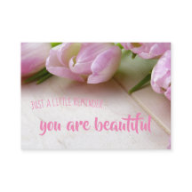 アラーム勇気付けられる；あなたは美しい