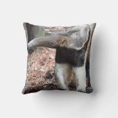 アリクイの鼻によって上げられる野生動物のイメージの写真 クッション (裏面)