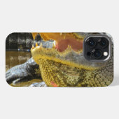 アリゲーターの肖像。真正面 iPhoneケース (裏面横)