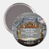 アリゲーターは安全試験の人間を噛まない マグネット (正面/裏面)