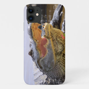 アリゲーターポートレートの閉鎖 iPhone 11 ケース