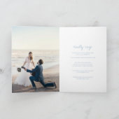 アリシャダスティブルーボタニカルエレガントな結婚式 招待状 (内部)