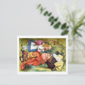 アリスおよび公爵夫人Play Flamingo Croquet ポストカード (スタンド正面)