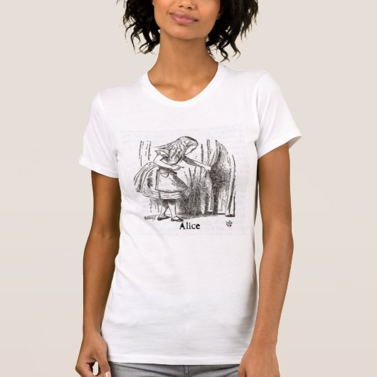 アリスは不思議の国を冒険します Tシャツ (正面)