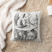 アリスは幼虫-不思議の国のアリス--に会います クッション (ブランケット)