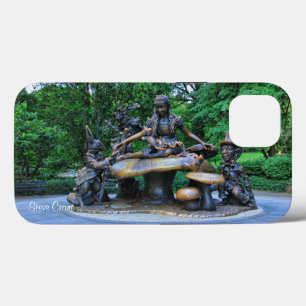 アリスインワンダーランドセントラルパークNYC iPhone 13ケース