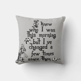 アリスインワンダーランド装飾用クッション クッション