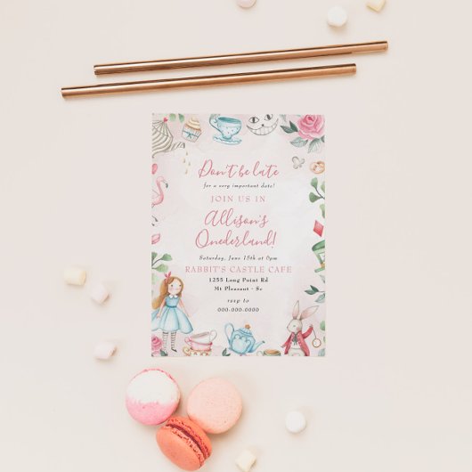 アリスワンダーランドパー茶ガール最初の誕生日パーティー 招待状