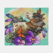 アリス絵を描トと蝶と馬のマスタング フリースブランケット (正面(横))