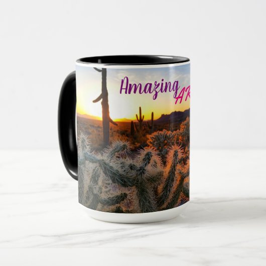 アリゾナの日没の迷信の荒野が付いているサボテン マグカップ (正面左)