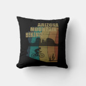 アリゾナマウンテンサイクリングヴィンテージ クッション (正面)