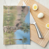 アリゾナ山水反射写真 キッチンタオル (四つ折り)