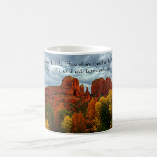 アリゾナ州の赤い岩と紅葉 コーヒーマグカップ