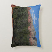 アリゾナ州の赤い岩のパノラマ アクセントクッション (正面(垂直))