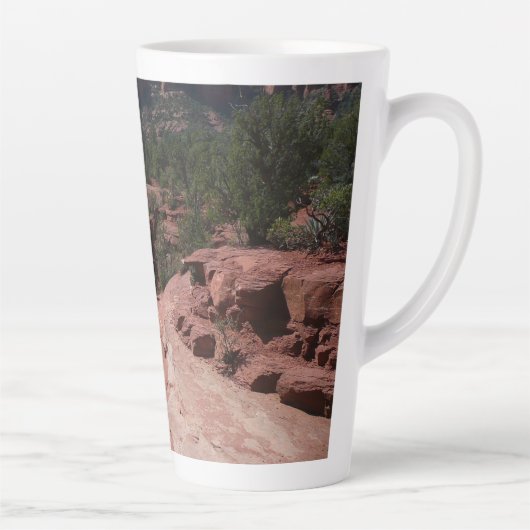 アリゾナ州セドナにある7つの神聖なプール カフェラテマグ (右)