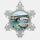 アリゾナ州ハバスレイクシティのロンドンブリッジ スノーフレークピューターオーナメント (正面)