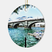 アリゾナ州ハバスレイクシティのロンドンブリッジ セラミックオーナメント (左)