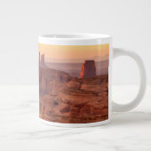アリゾナ州モニュメントバレーの風景 ジャンボコーヒーマグカップ (右)