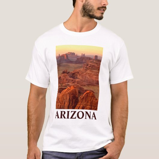 アリゾナ州モニュメントバレーの風景 Tシャツ (正面)