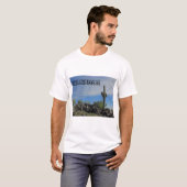 アリゾナ砂漠の風景Saguaro Cactusの写真 Tシャツ (正面フル)