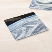 アリューシャン諸島の南の雲のパターン。 スクエアペーパーコースター (アングル)