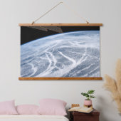 アリューシャン諸島の南の雲のパターン。 吊り下げ型タペストリー (寝室)