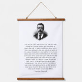 アリーナにいるルーズベルトの男 吊り下げ型タペストリー (正面)