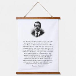 アリーナにいるルーズベルトの男 吊り下げ型タペストリー