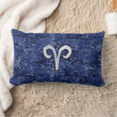 アリーモダンス〔占星術の〕十二宮図シンボルネイビーブルーデジタル迷彩柄 ランバークッション (ブランケット)