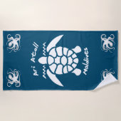 アリ環礁のモルディブでウミガメと泳ぐ ビーチタオル (正面)