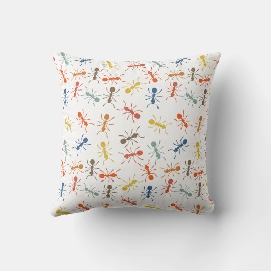 アリ クッション (裏面)